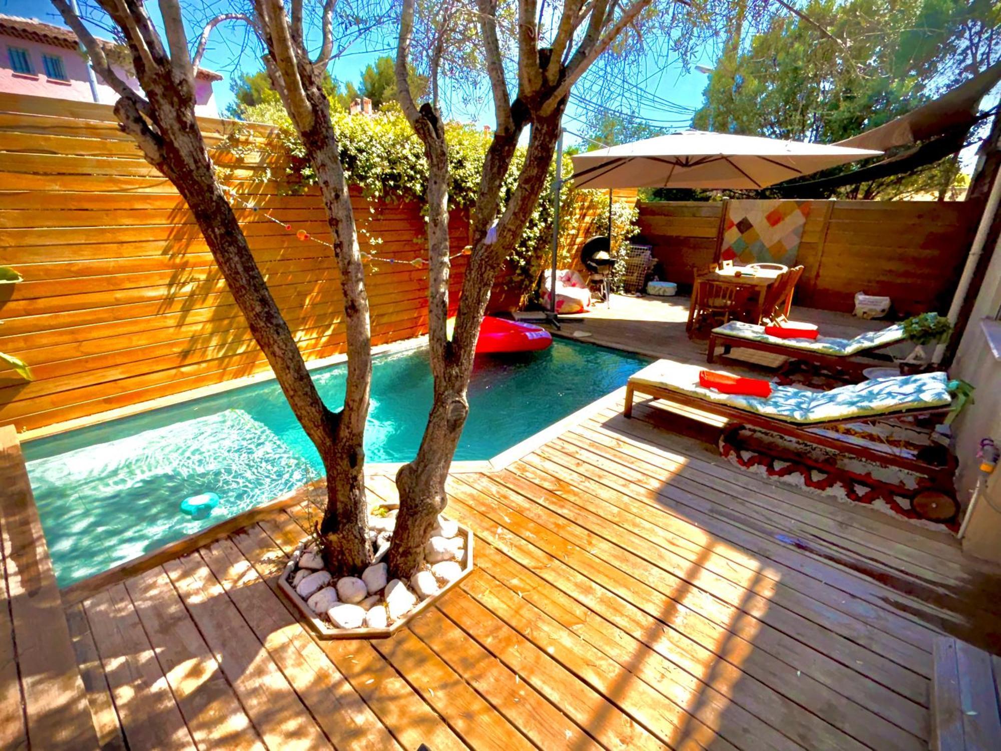 Maison Avec Piscine Et Jacuzzi Proche Des Plages Toulon Exterior foto